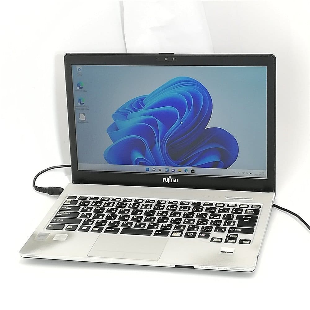 Used]readiness 13.3 type wide note PC FUJITSU S904/J fourth