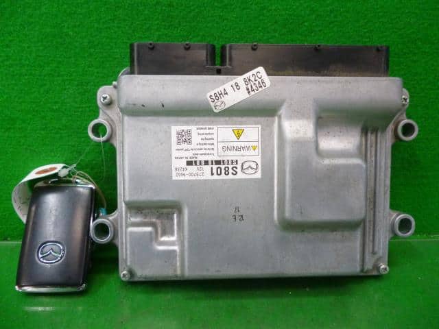 Used]Engine Control Unit MAZDA CX-3 2022 3DA-DK8AW S801 18 881
