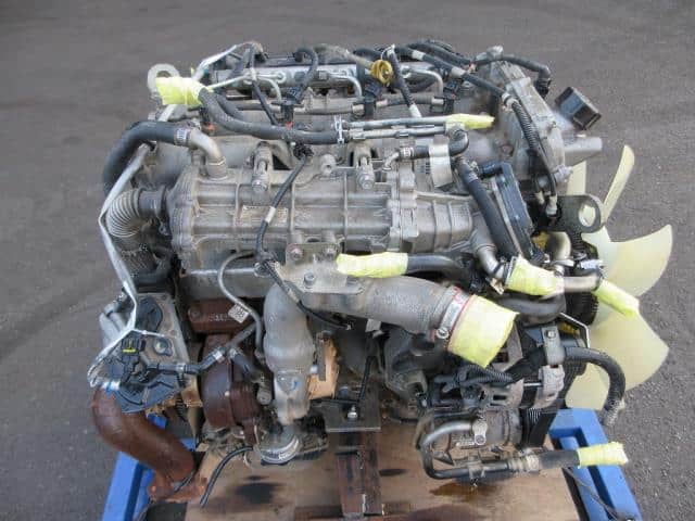 [Used]4P10 Engine Mitsubishi Fuso Canter 2016 TPG-FBA30 - BE FORWARD ...