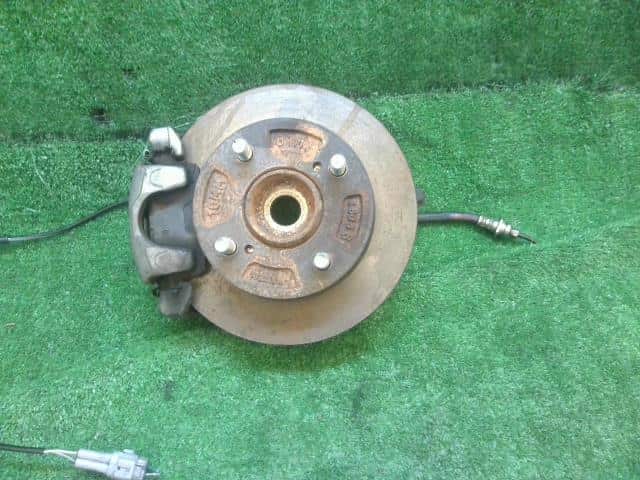 [Used]Front Left Knuckle Hub Assembly SUZUKI Wagon R 2014 DAA-MH44S ...