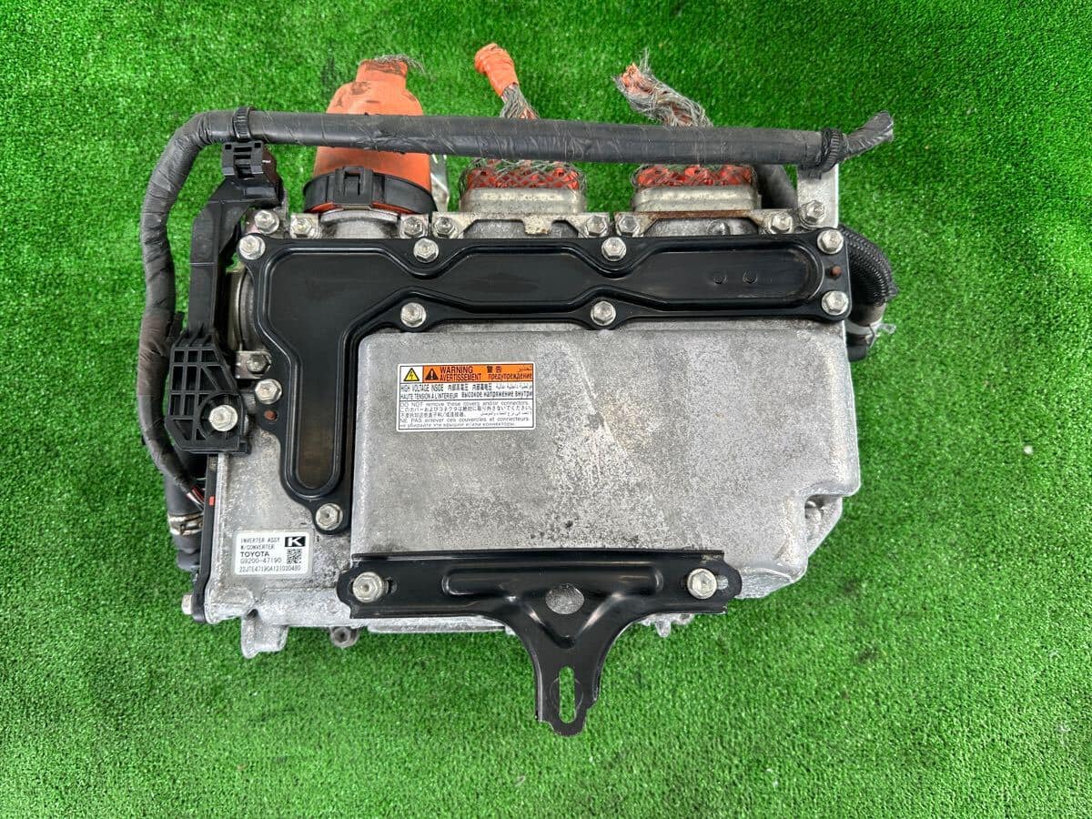 Used]Prius DAA-ZVW30 Late Model HVv hybrid, EV, FCV inverter G9200