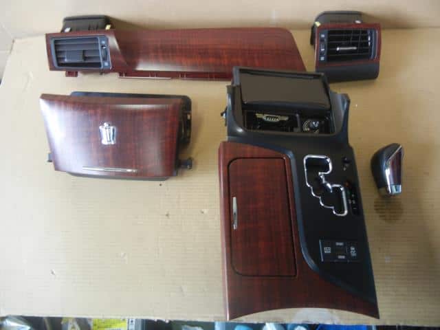 [Used]Instrument Panel TOYOTA Crown 2008 DBA-GRS202 3350430390C0 - BE ...
