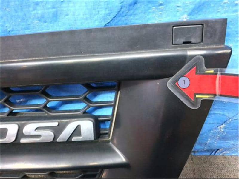 [Used]Radiator Grille MITSUBISHI Rosa 2012 TPG-BE640G - BE FORWARD Auto ...