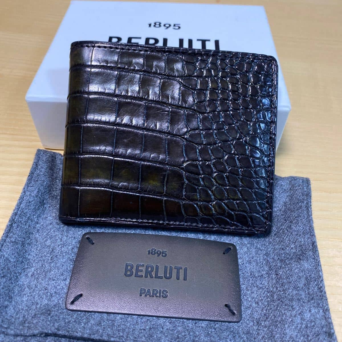 Berluti オブジェ 保存袋付き Berluti オブジェ 保存袋付き Berluti 靴