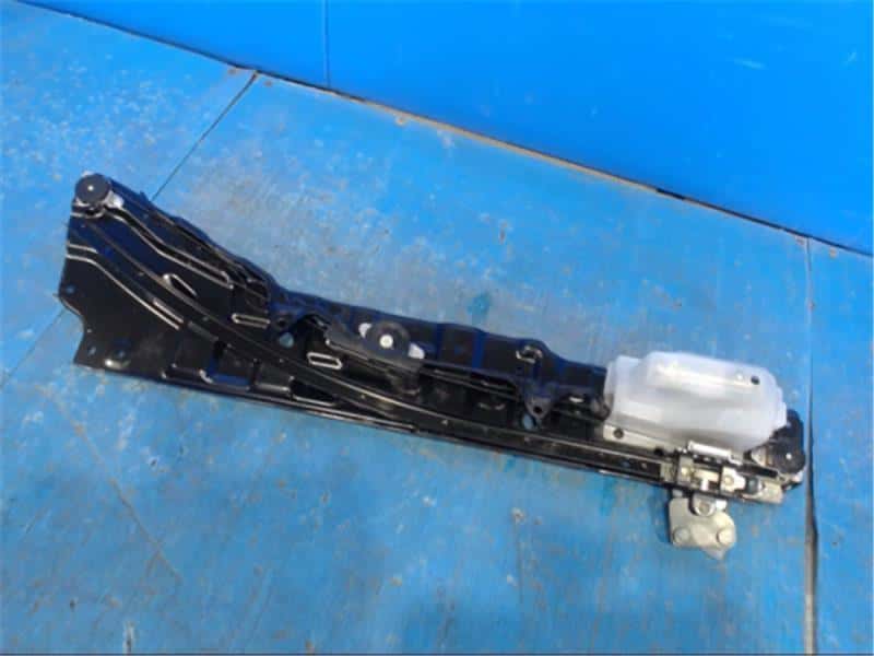 Used]Power Slide Door Motor SUZUKI Every 2007 ABA-DA64W - BE