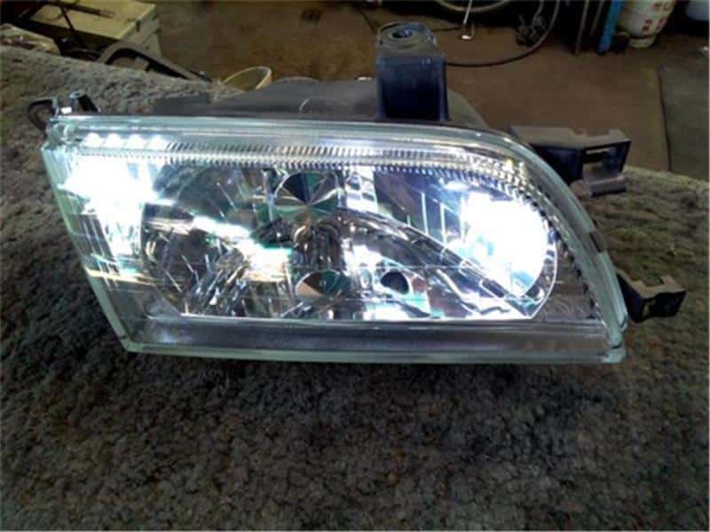[Used]Right Headlight TOYOTA Corsa 1999 E-EL51 - BE FORWARD Auto Parts