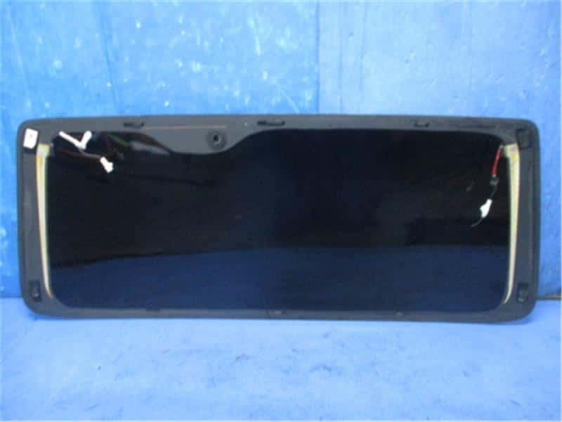 [Used]Rear Window Glass TOYOTA Hiace Van 2015 CBF-TRH200V - BE FORWARD ...