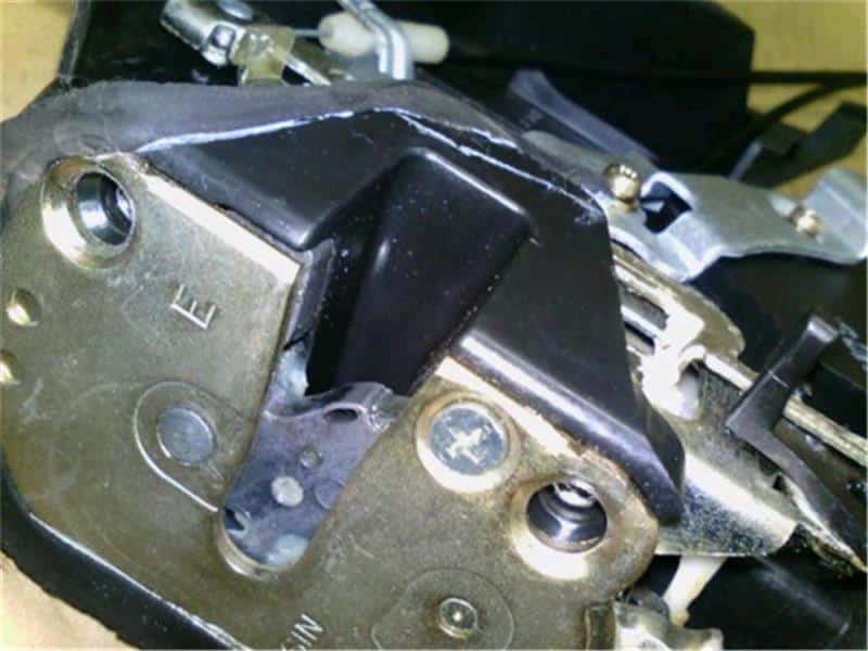[Used]Rear Left Door Lock Actuator TOYOTA Altezza 2002 TA-GXE10W - BE ...
