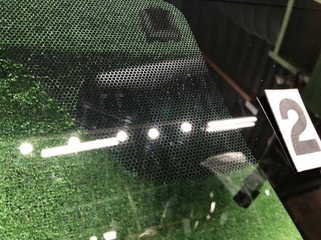 Used]Front Windshield TOYOTA C-HR 2018 DAA-ZYX10 5610110918 - BE