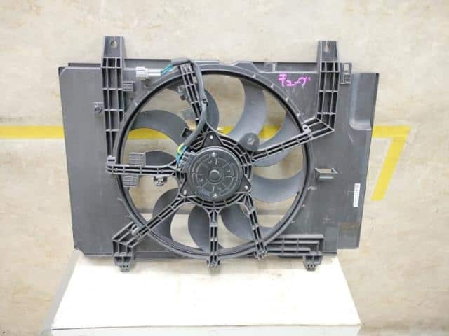 Used]Radiator Cooling Fan NISSAN Cube 2010 DBA-Z12 214811FA5A - BE
