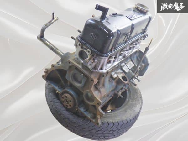 [Used]The Nissan Genuine B210 Sunny A12 Engine body OHV old car B110 ...