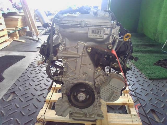 Used]Prius DAA-ZVW30 Engine 1F7 19000-37470 19000-37472 - BE 
