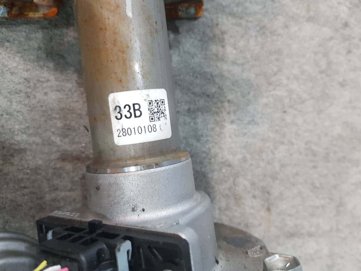 つきのした Used]Toyota Spade NCP141 Genuine steering column steering shaft