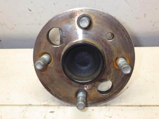 [Used]Rear Wheel Hub TOYOTA Probox 2017 DBE-NSP160V 4245052130 - BE ...