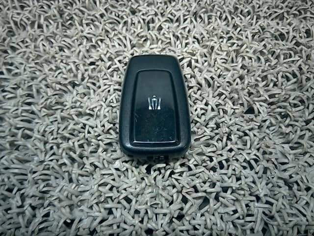 [Used]Keyless Entry Remote Control Key TOYOTA Crown 2018 6AA-GWS224 ...