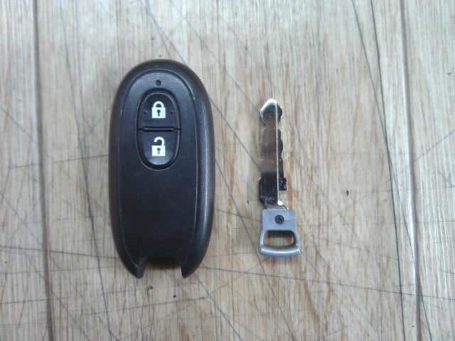 [Used]Keyless Entry Remote Control Key SUZUKI Wagon R 2013 DBA-MH34S ...