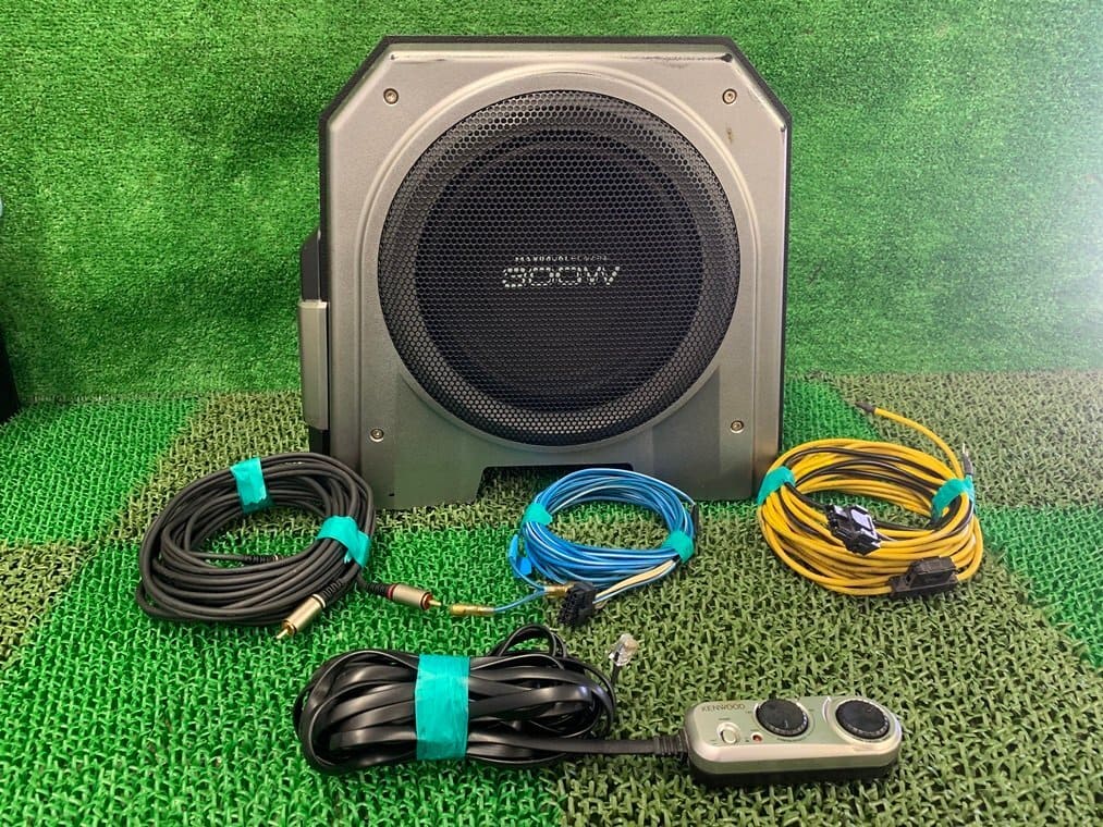 KENWOOD KSC-SW50 ウーファー３００ｗ ケンウッド、小型化した車載サブウーファ2モデル