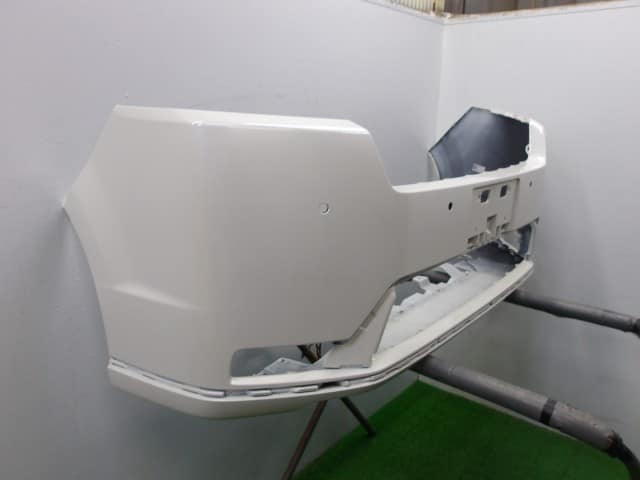 Used]Front Bumper HONDA Step Wagon 2022 6AA-RP8 711003T0J00ZC - BE
