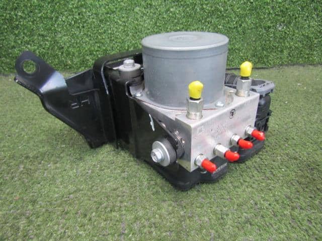 Used]X-trail HNT32 ABS actuator carved seal XG 47660-6FT1A 47660
