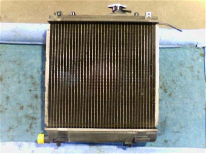 [Used]Radiator SUZUKI Wagon R 2001 LA-MC22S 1770083G20 - BE FORWARD ...