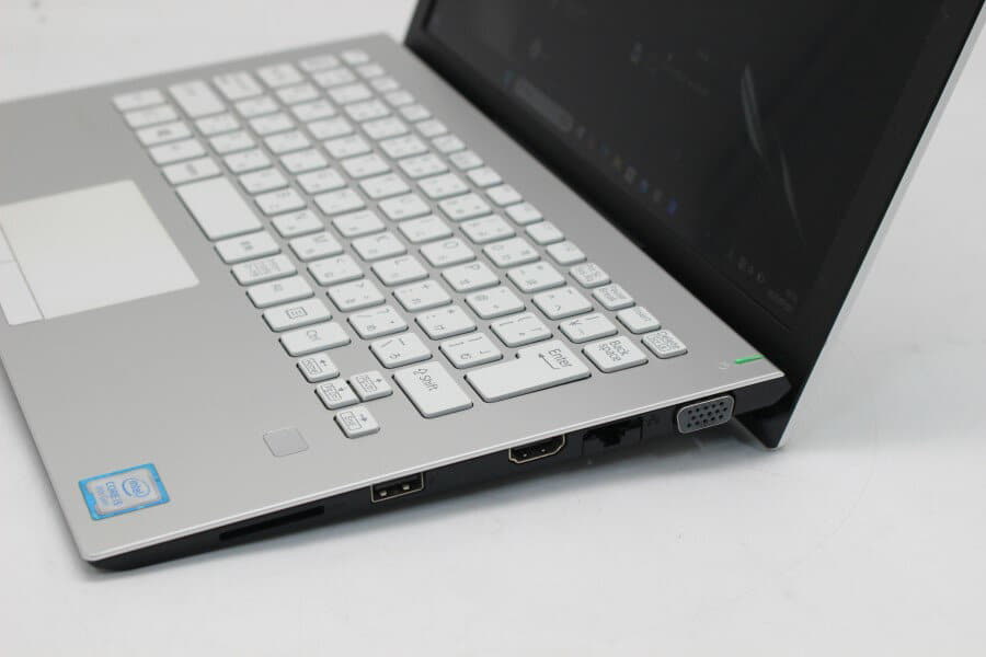 VAIO VJPF11C11N(Core i5-8250U 1.6GHz/8GB/SSD 256GB) VAIO Pro