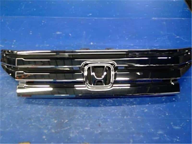 [Used]Radiator Grille HONDA Step Wagon 2010 DBA-RK5 - BE FORWARD Auto Parts