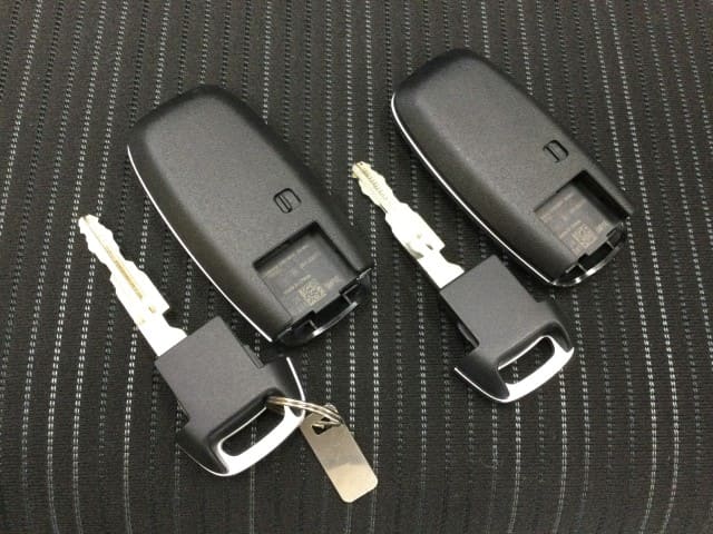 [Used]Keyless Entry Remote Control Key NISSAN Note 2024 6AA-SNE13 ...