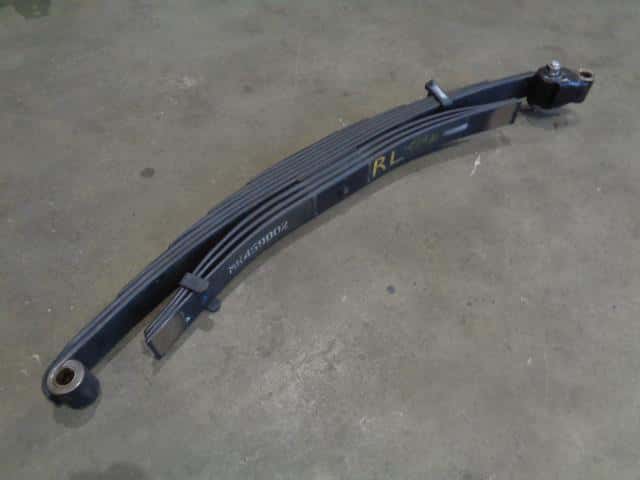 [Used]Rear Right Leaf Spring Assembly Mitsubishi Fuso Canter 2010 SKG ...