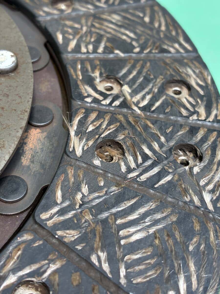 Used]Mitsubishi jeep J54 4DR5 Engine Mitsubishi Genuine clutch