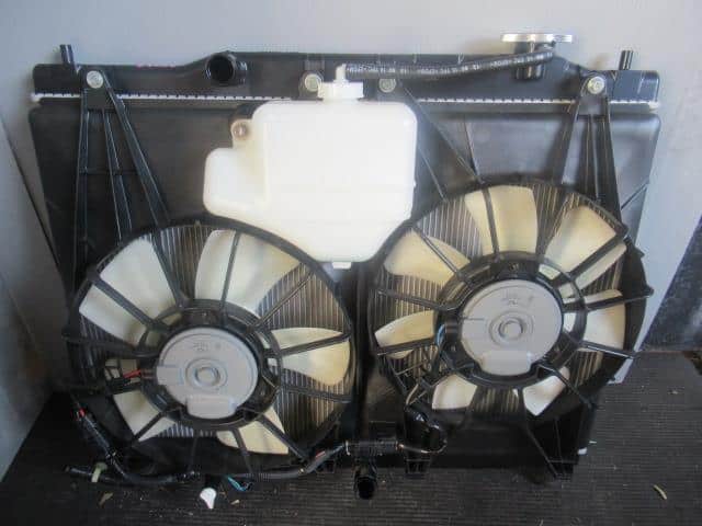 [Used]Radiator HONDA Grace 2016 DBA-GM6 - BE FORWARD Auto Parts