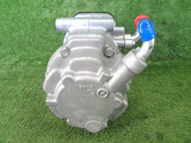 Used]Lexus UX 6AA-MZAH15 air-conditioner compressor UX250H version
