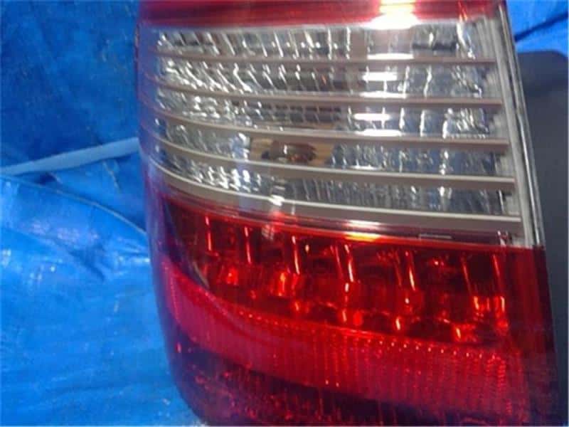 Used]Left Tail Light TOYOTA Crown 2006 DBA-GRS180 8156030A01 - BE