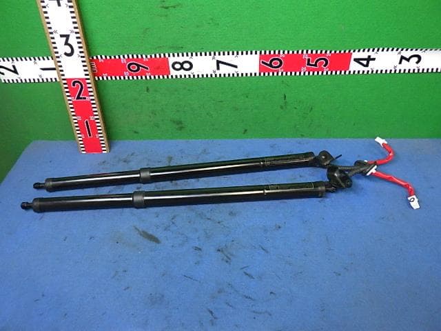 Used]Tail Gate Damper MAZDA CX-5 2019 3DA-KF2P KB8C626EXH - BE