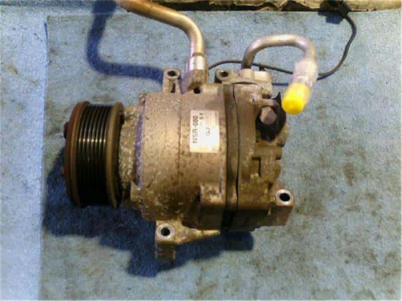 ストリーム DBA-RN6 A/Cコンプレッサー ストリーム DBA-RN6 A⁄C エアコンコンプレッサー NH700M 38810-RWK-006