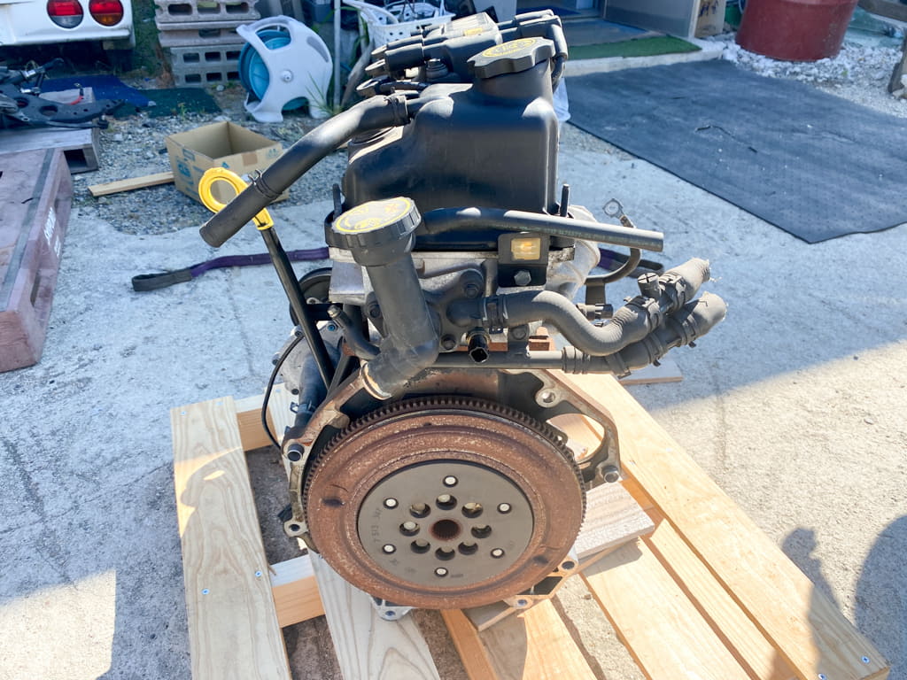 [Used]The MINI Cooper R50 Right H RA16 Genuine Engine body - BE FORWARD ...
