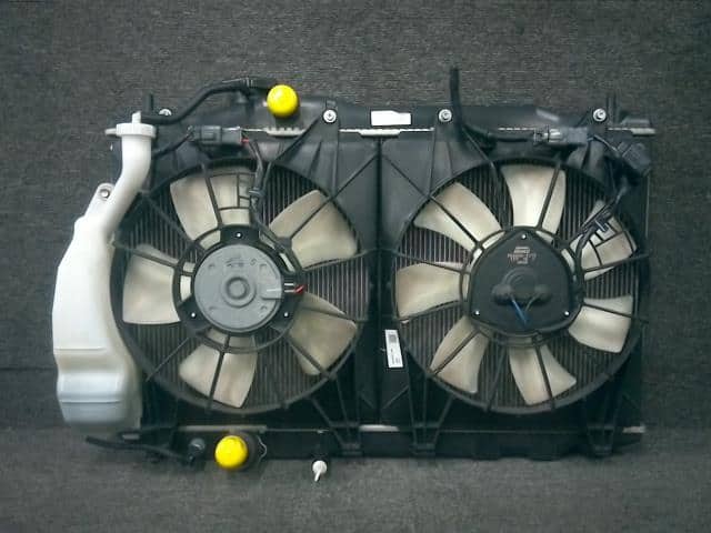 [Used]Radiator HONDA Civic 2010 ABA-FN2 19010RSPJ01 - BE FORWARD Auto Parts
