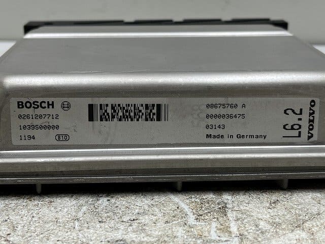 SB5254AWボルボV70R　エンジンコンピューター280530JJ Used]Volvo V70R SB 2004 SB5254AW Engine Control Unit ⁄ ECU (stock