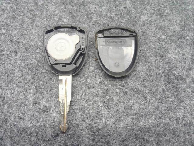 [Used]Keyless Entry Remote Control Key DAIHATSU Mira 2008 DBA-L275S ...