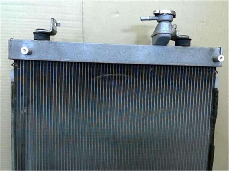 [Used]Radiator SUZUKI Every 2013 HBD-DA64V - BE FORWARD Auto Parts
