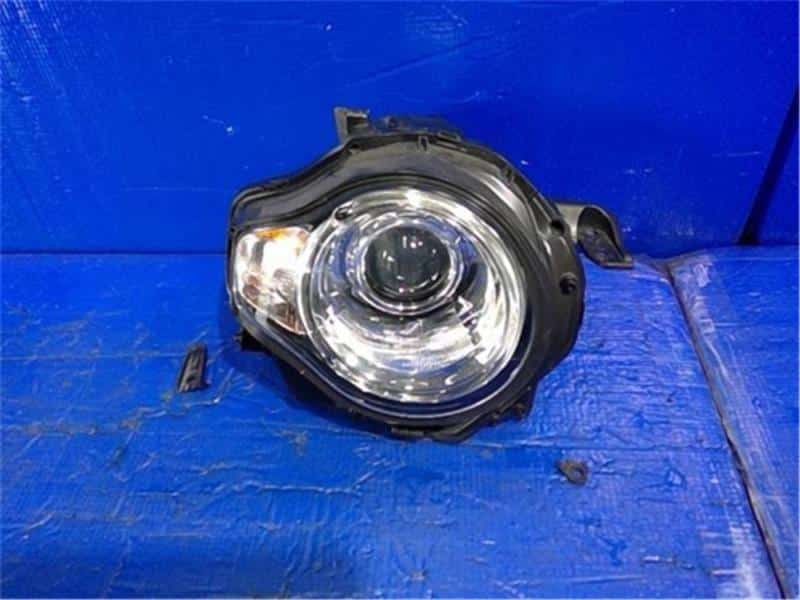 Used]Right Headlight SUZUKI Hustler 2015 DAA-MR41S - BE FORWARD