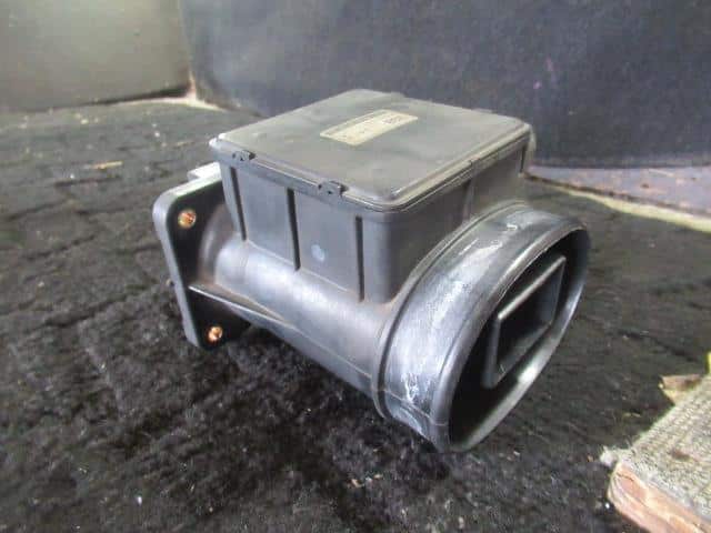 [Used]Delica space gear GF-PC4W Air Flow Sensor long G high roof ten ...