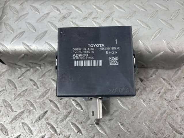 Used]Control Unit TOYOTA Alphard 2018 DAA-AYH30W 8905058010 - BE