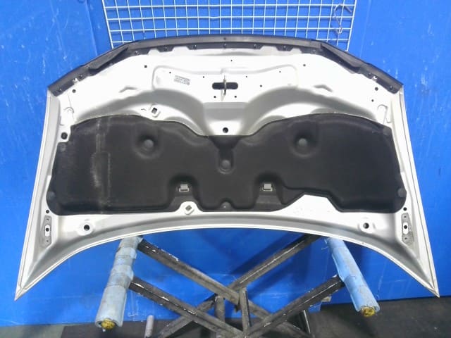 [Used]Bonnet Hood HONDA Insight 2010 DAA-ZE2 60100TM8A00ZZ - BE FORWARD ...