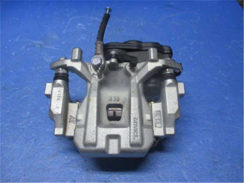 [Used]Rear Right Brake Caliper TOYOTA Harrier 2024 6AA-AXUH80 - BE ...