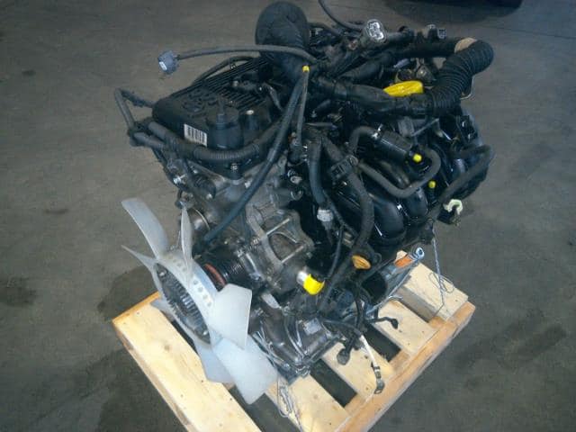 [Used]2TR-FE Engine TOYOTA Hilux Surf 2005 CBA-TRN215W 1900075G20 - BE ...