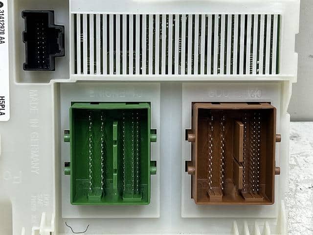 [Used]Fuse Box VOLVO Volvo 60 series 2018 LDA-FD4204T 31412971 - BE ...