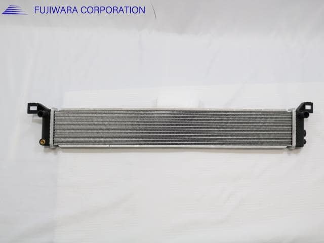 [New]Radiator TOYOTA Crown 2018 6AA-AZSH20 G901030070 - BE FORWARD Auto ...