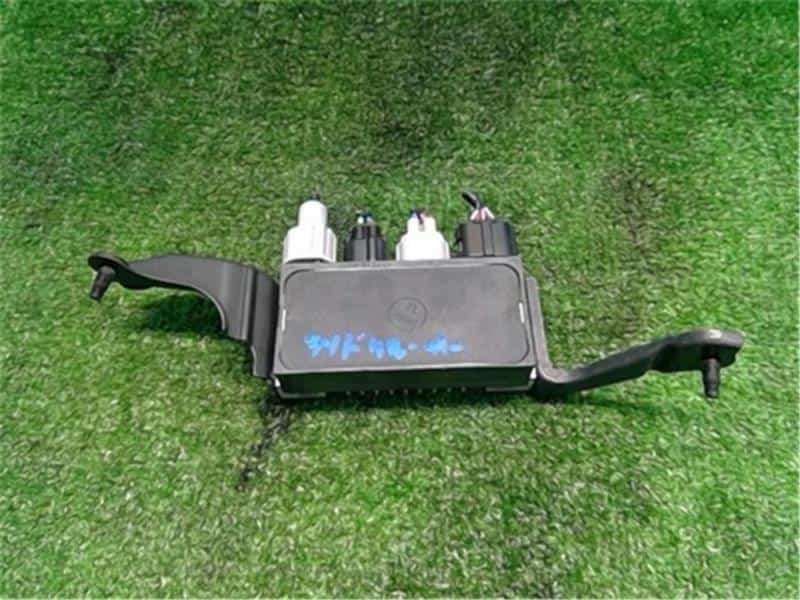 [Used]Control Unit TOYOTA Landcruiser prado 2020 LDA-GDJ150W - BE ...