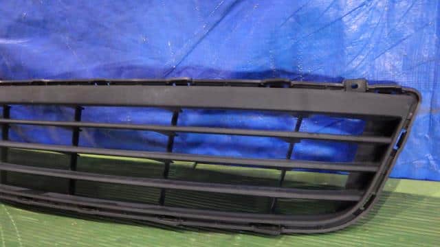 [Used]Radiator Grille SUZUKI Swift 2013 DBA-ZC72S 7174160P005PK - BE ...