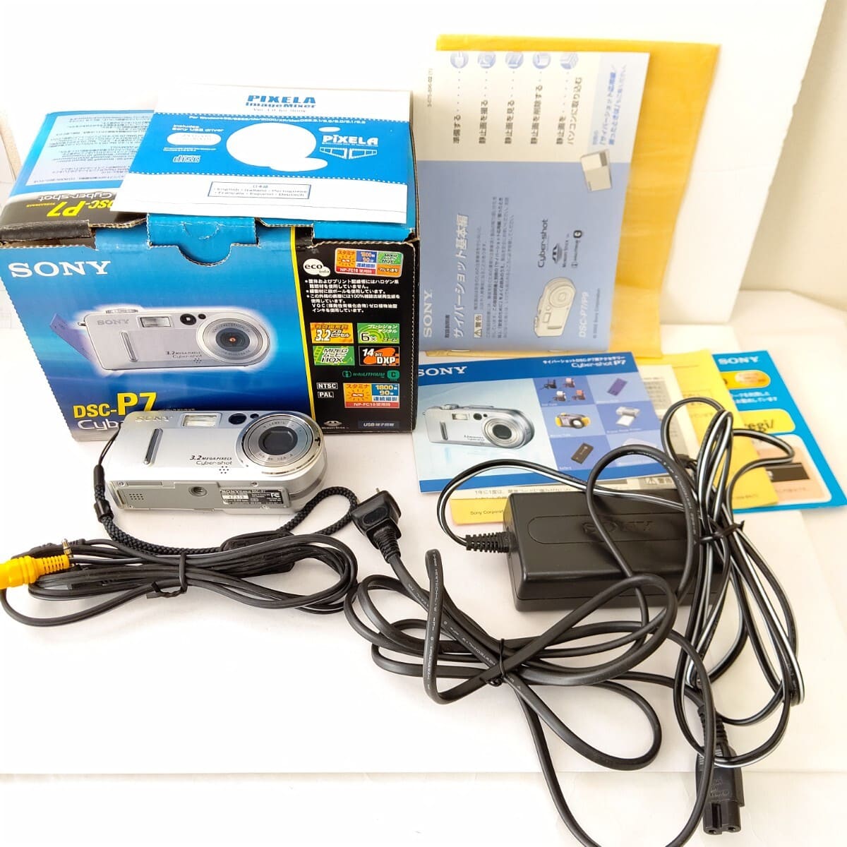 Used]SONY Cyber-shot digital camera DSC-P7 Good Condition compact 